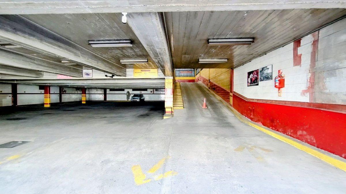 Foto de VENTA LOCAL SAN JUSTO CENTRO DOBLE FRENTE 1269 m2, imagen 3