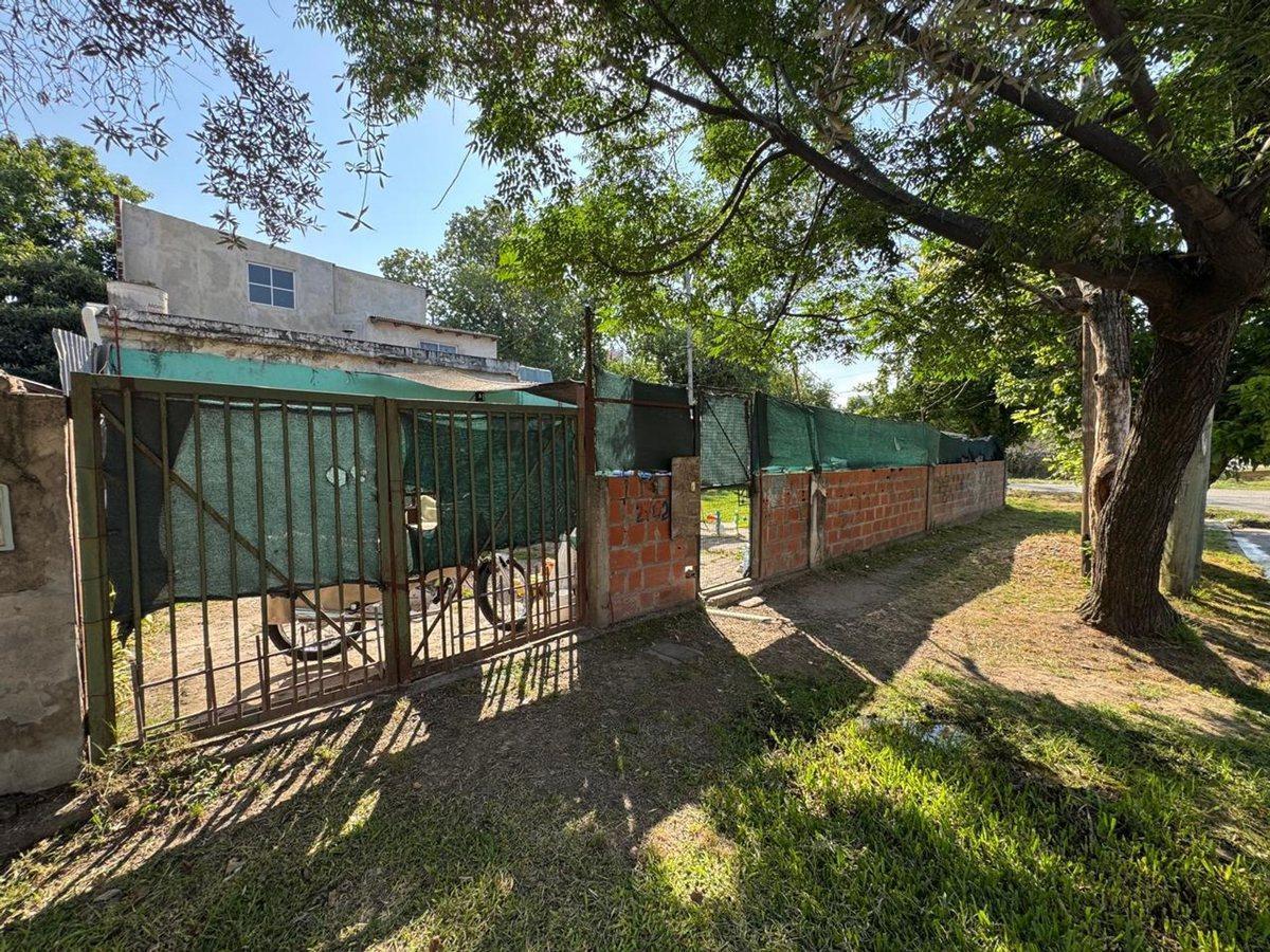 Foto de CASA EN VENTA 3 AMB EN RICARDO ROJAS, imagen 3