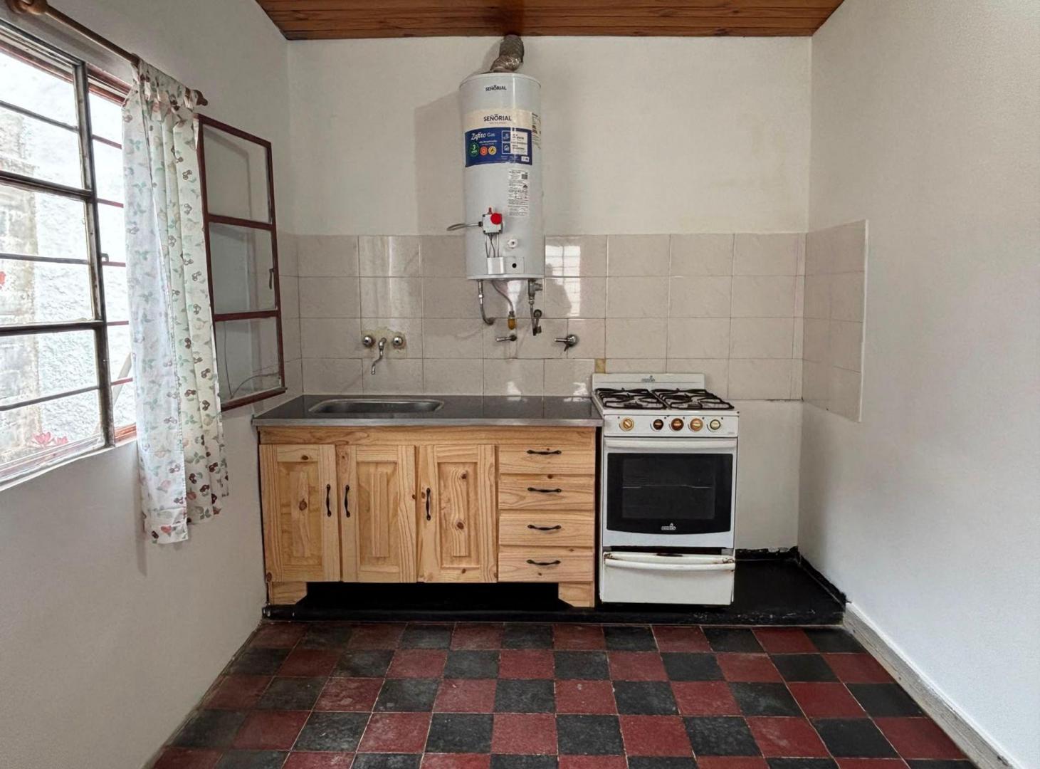 Foto de VENTA PH 2 AMBIENTES CON PATIO/ JARDIN - PALOMAR, imagen 5