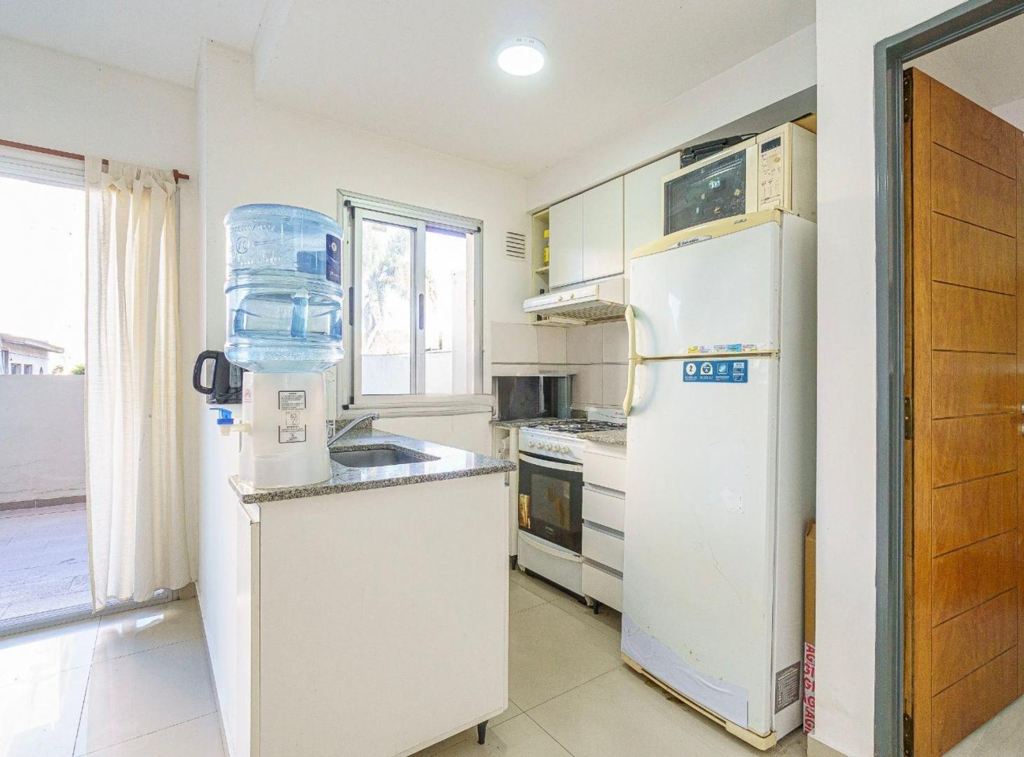 Foto de Venta Depto 2 ambientes con terraza propia Liniers, imagen 2