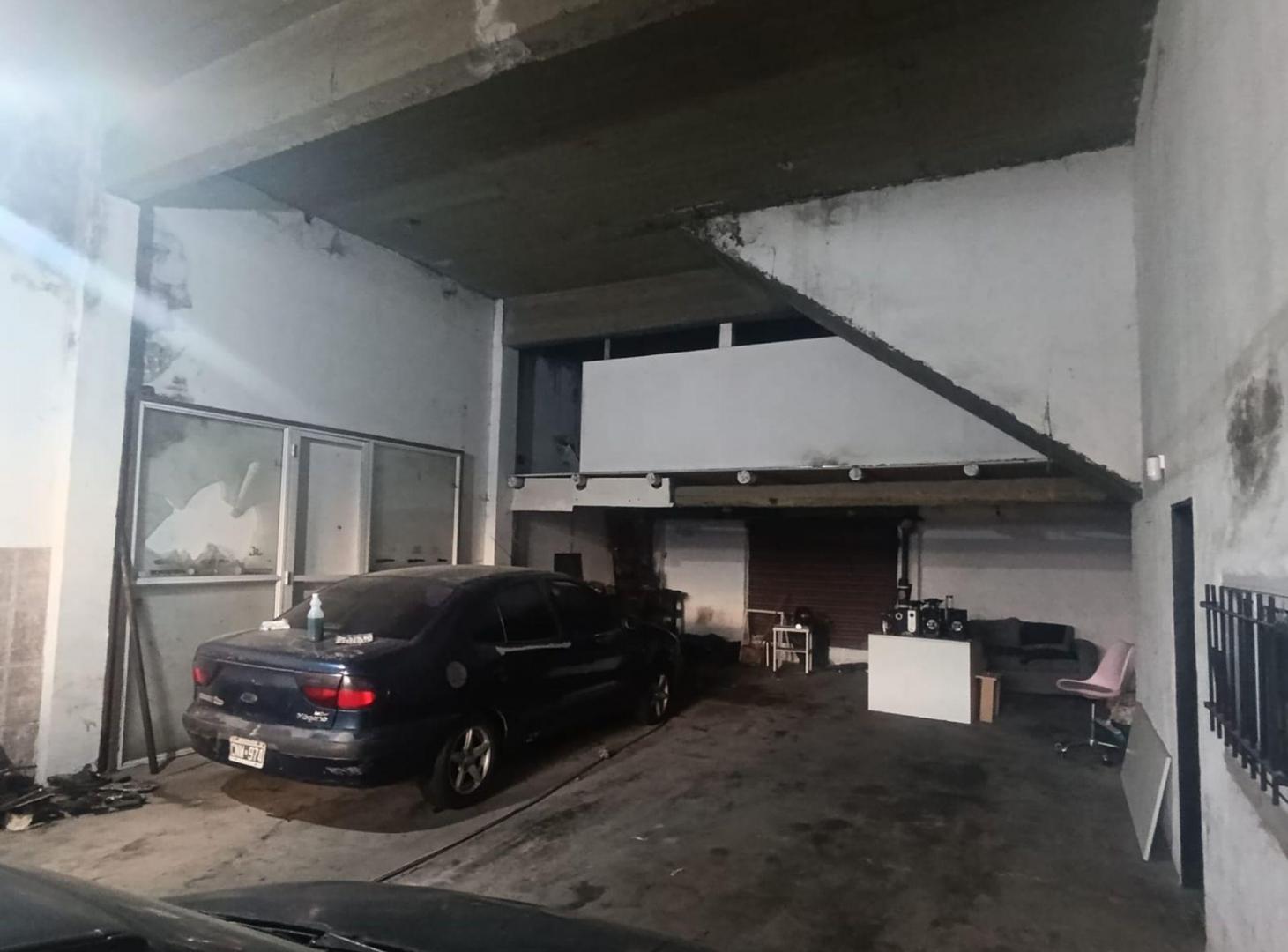 Foto de VENTA LOCAL 200 M SAN MIGUEL SOBRE BALBIN, imagen 3