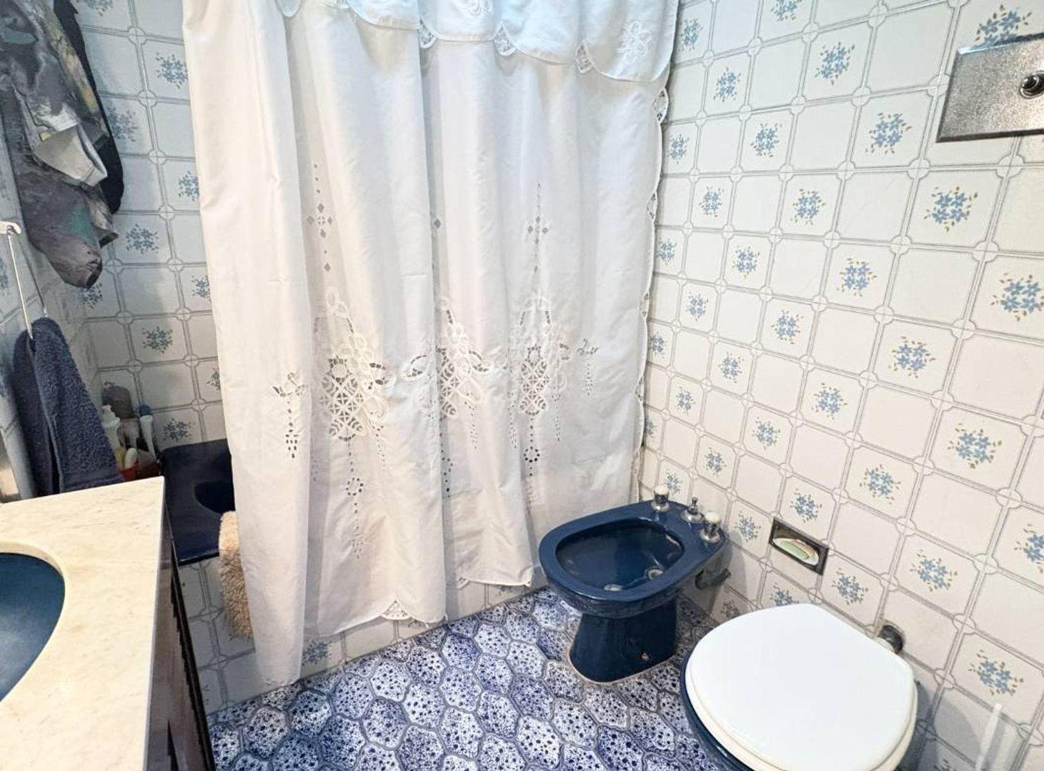 Foto de Venta casa 3 amb. c/ Pileta Parque San Martin, imagen 5