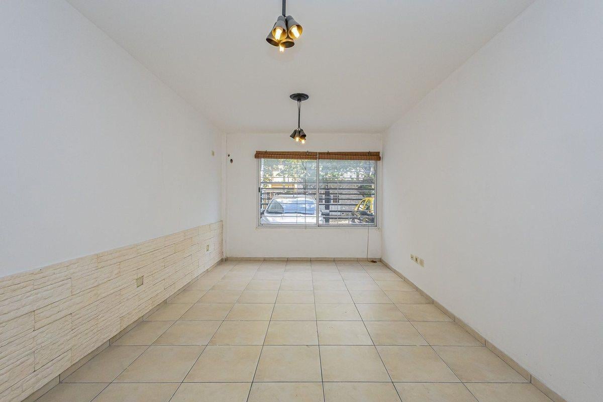 Foto de VENTA DE MONOAMBIENTE COCHERA MORON. APTO CREDITO., imagen 3