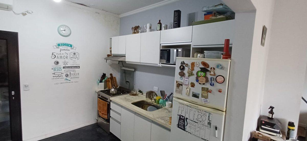 Foto de Venta PH 2 amb Hurlingham Potencial Ampliación, imagen 4