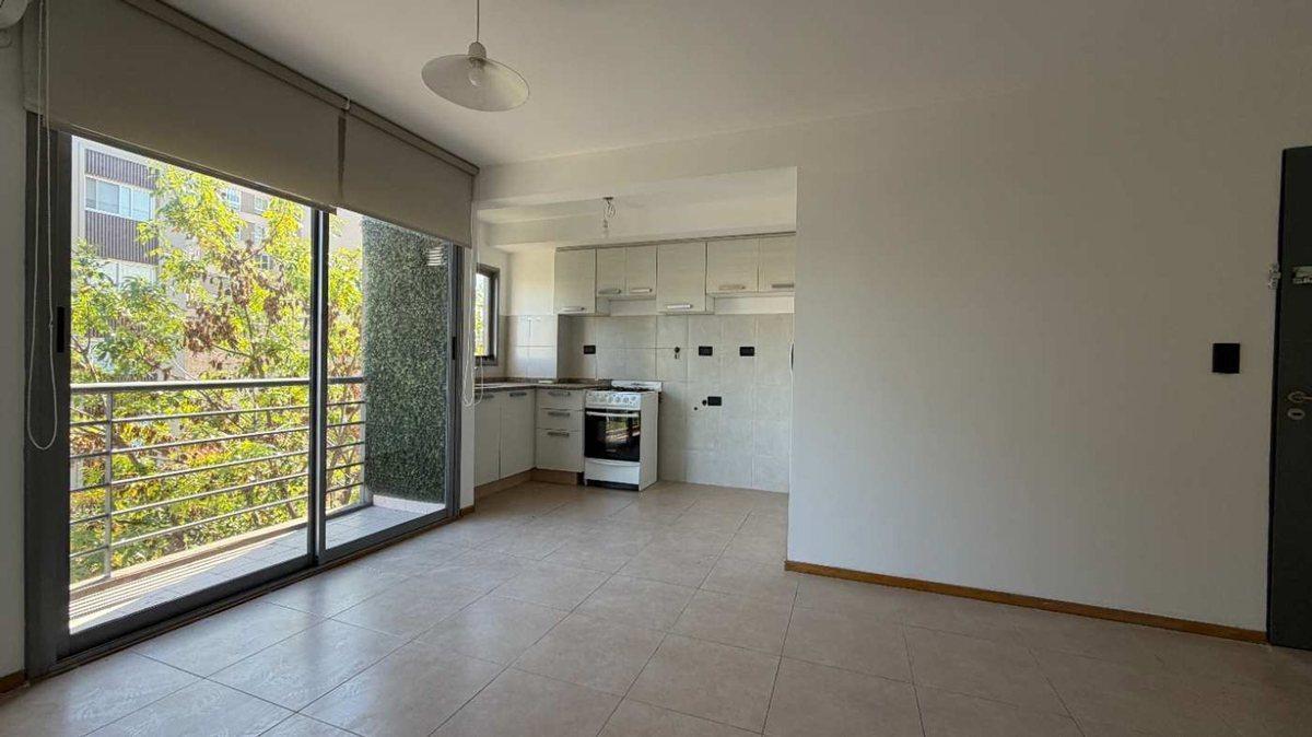 Foto de Venta Depto 2 amb con cochera - Haedo Sur, imagen 3