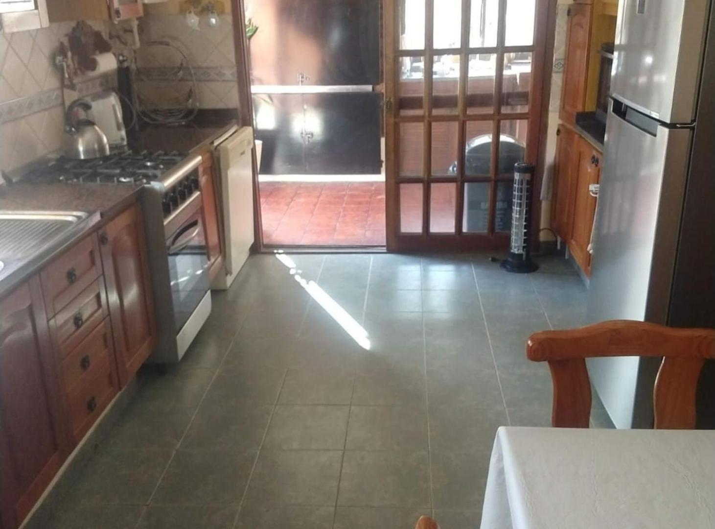 Foto de VENTA CASA 5 AMB - COUNTRY CLUB BANCO PROVINCIA, imagen 2