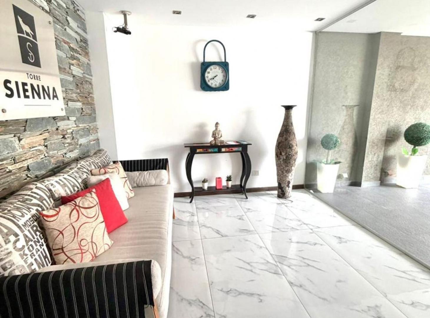 Foto de VENTA DEPTO 4 AMB MORON A ESTRENAR C/COCHERA, imagen 2