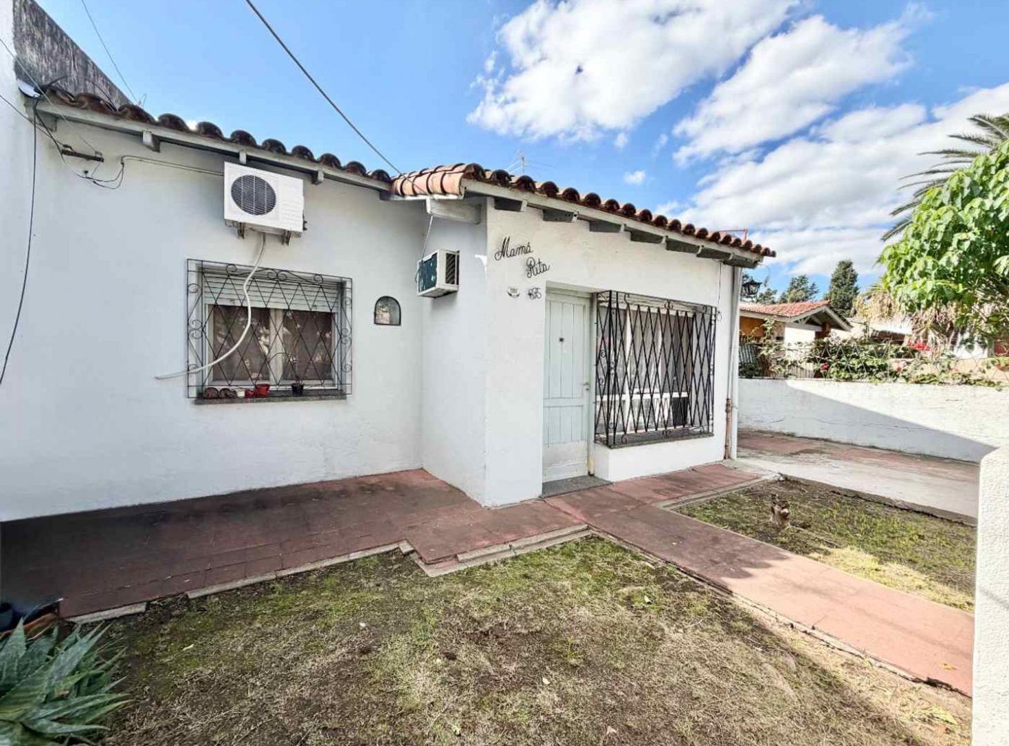 Foto de VENTA CASA 3 AMB C/COCH. V. TESEI CERCA COLECTORA, imagen 3