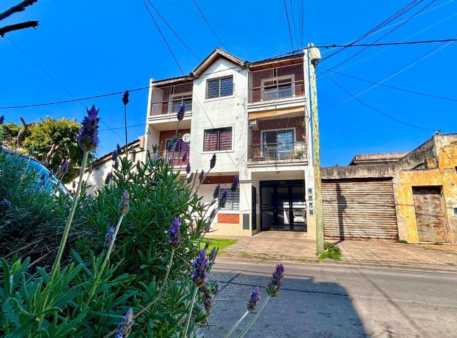 Foto de VENTA DPTO RAMOS MEJIA APTO CREDITO+PATIO+COCH+TZA, imagen 2
