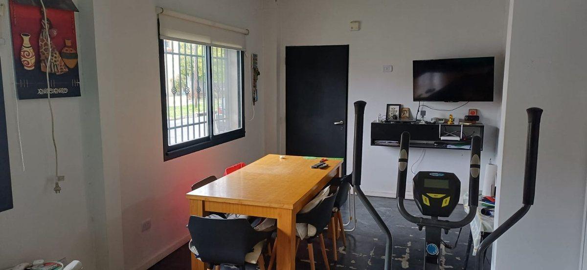 Foto de Venta PH 2 amb Hurlingham Potencial Ampliación, imagen 4