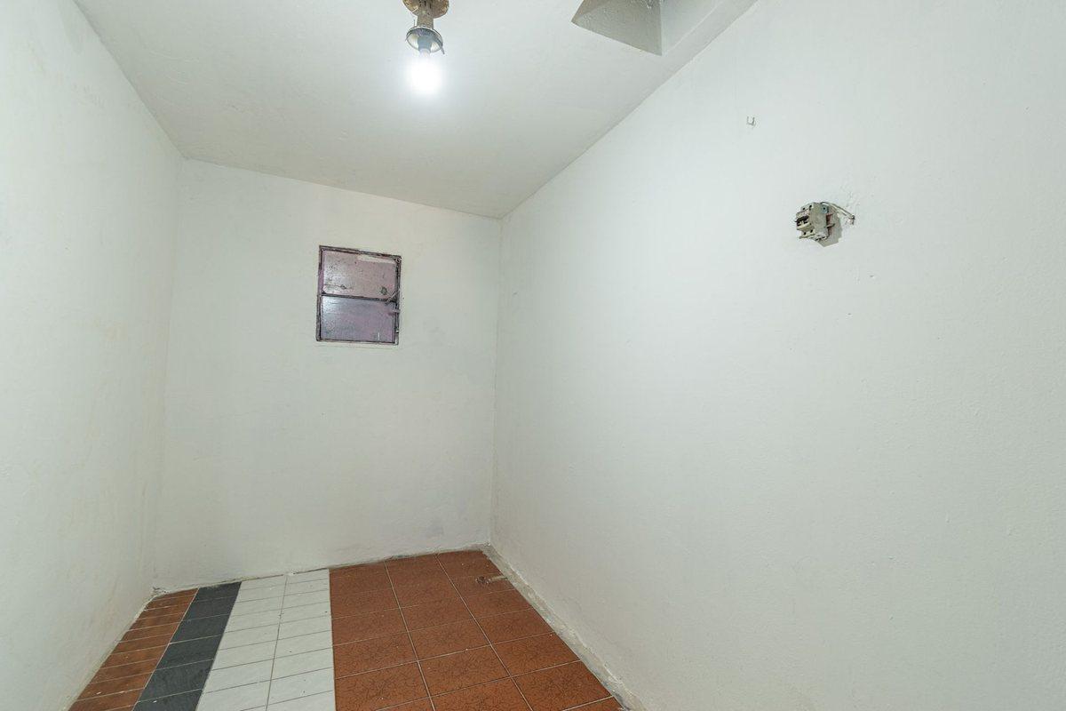 Foto de VENTA CASA 3 AMB. JARDIN, COCHERA . MONTE GRANDE, imagen 5