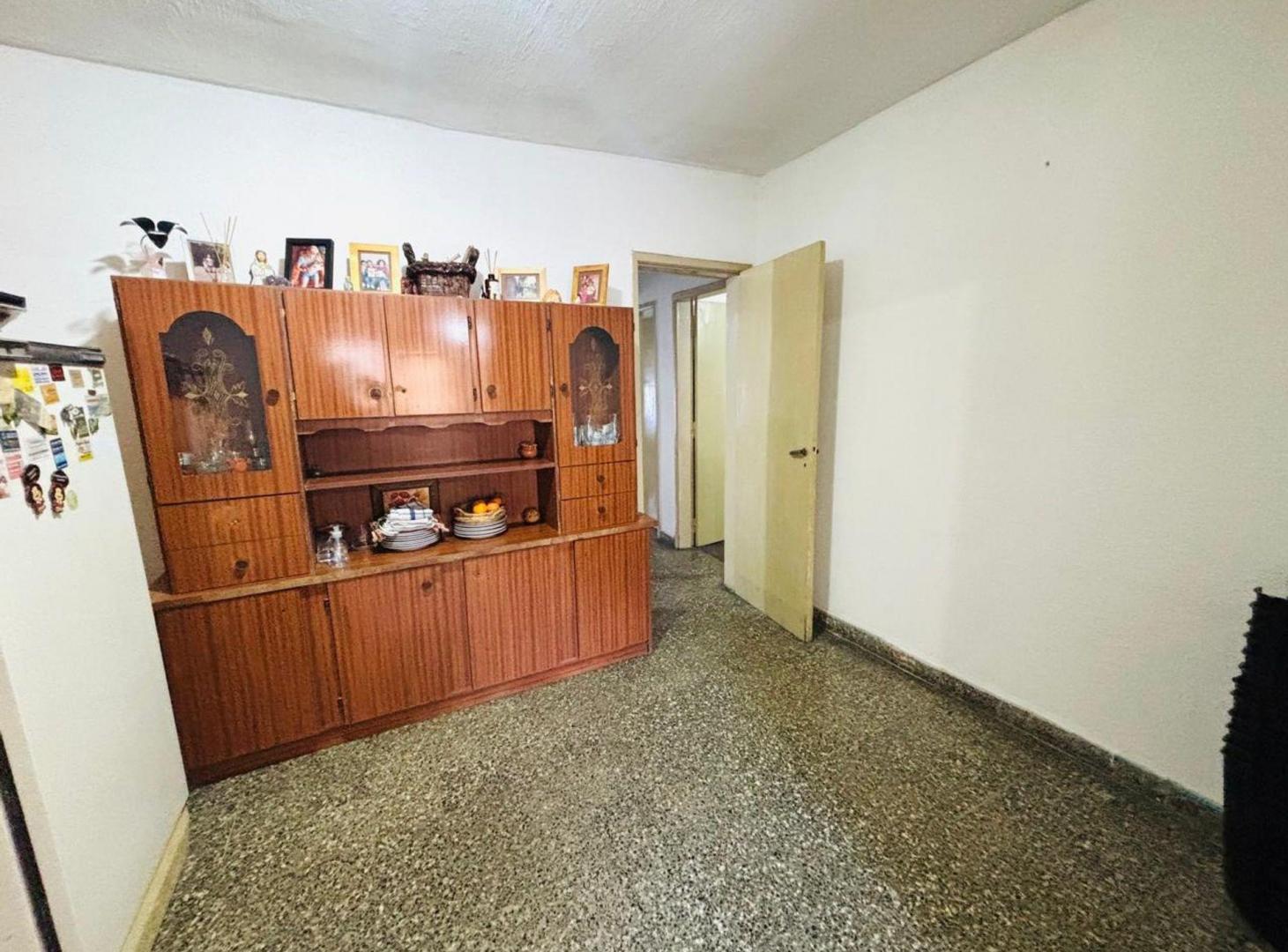 Foto de Venta Casa - 4 amb. - Ituzaingó Norte - Patio, imagen 5