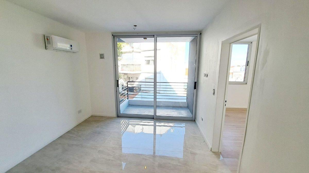Foto de VENTA DPTO 2 AMB C/BALCÓN A ESTRENAR, EL PALOMAR, imagen 2