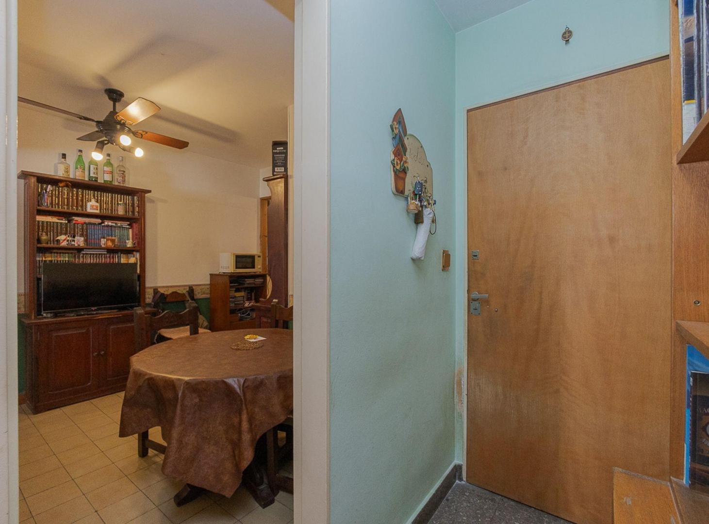 Foto de Venta-Depto 4 amb más depend.-Villa Luro-Balcón, imagen 4