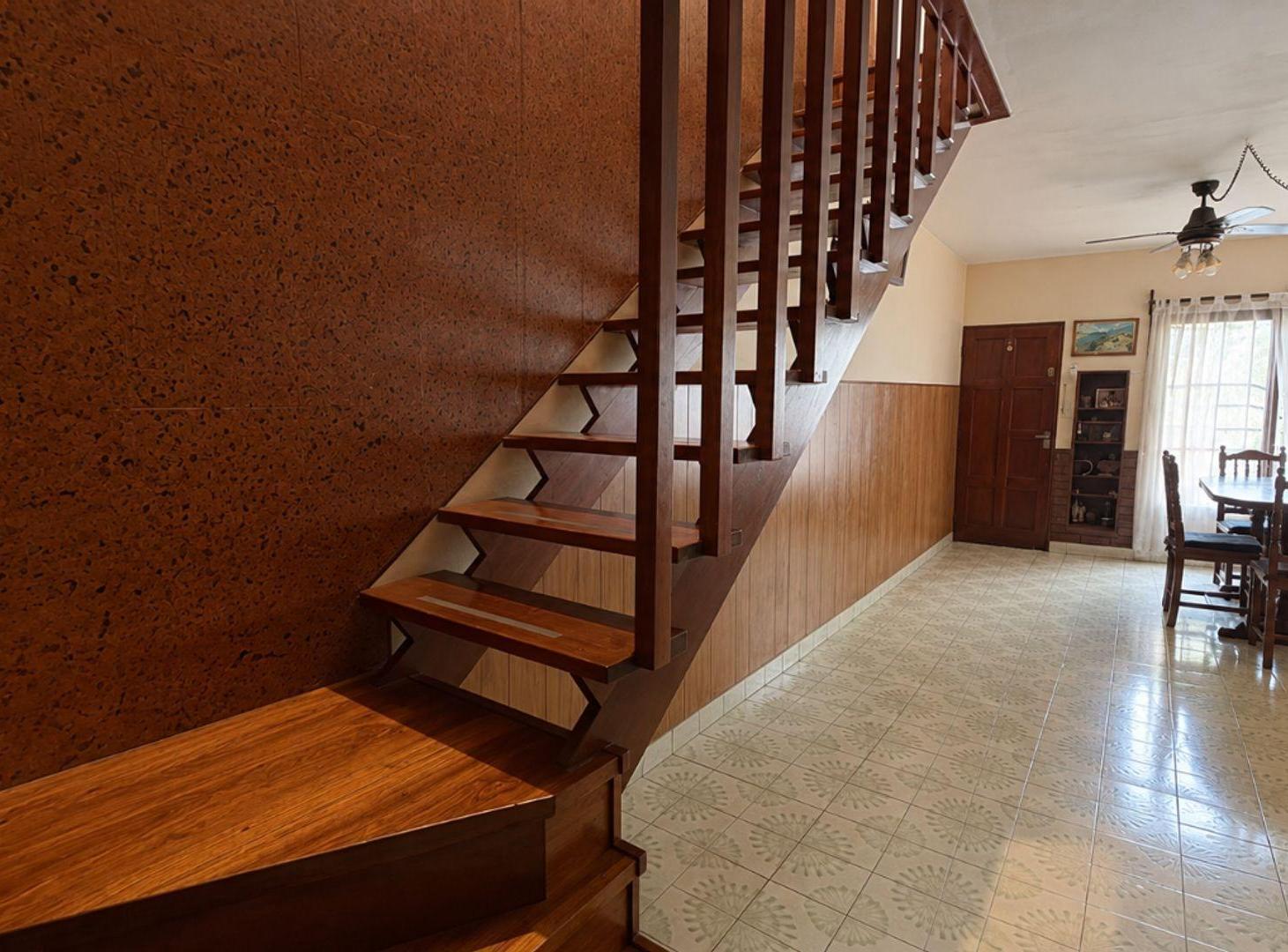 Foto de VENTA PH DUPLEX 3 AMB - PATIO - COCHERA, imagen 4