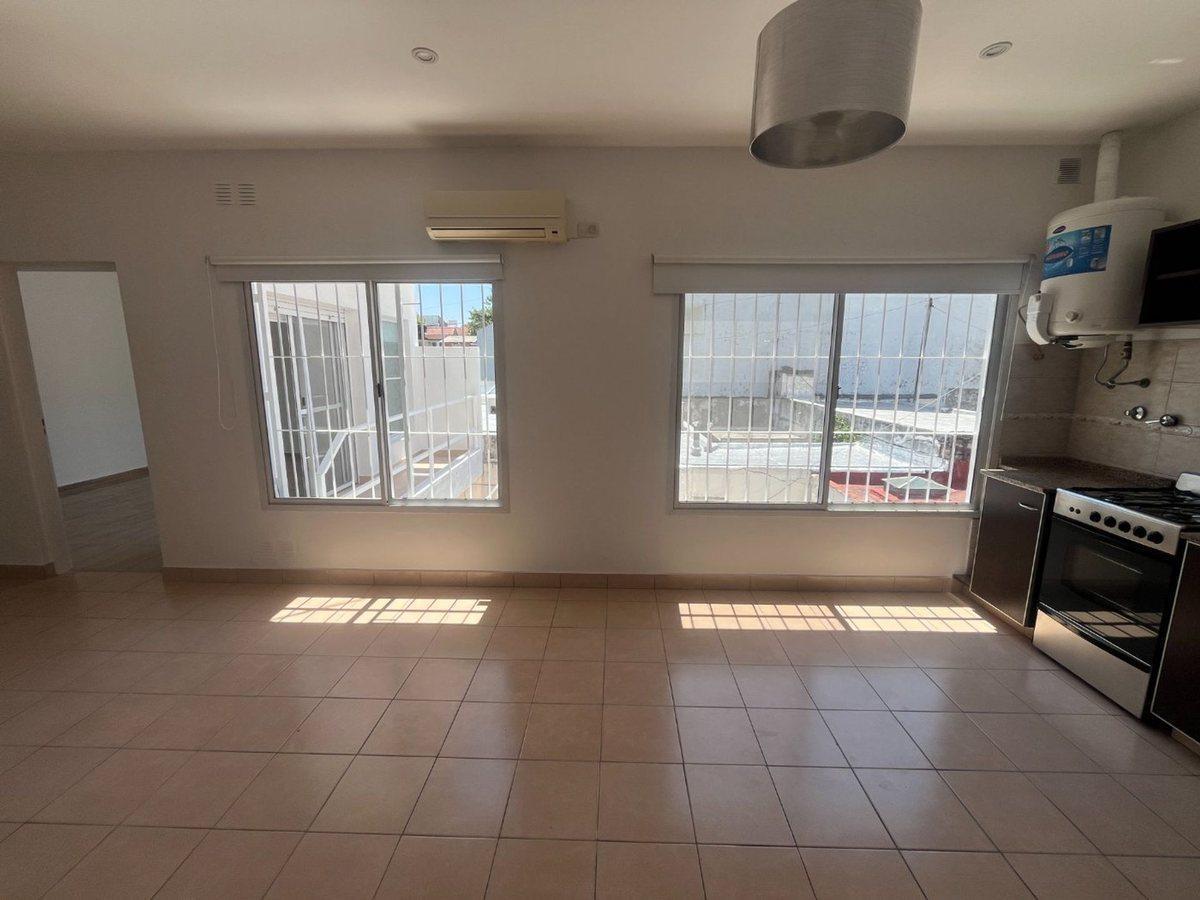 Foto de ALQUILER DEPTO 2 AMBIENTES Y BALCON V. RIACHUELO, imagen 5