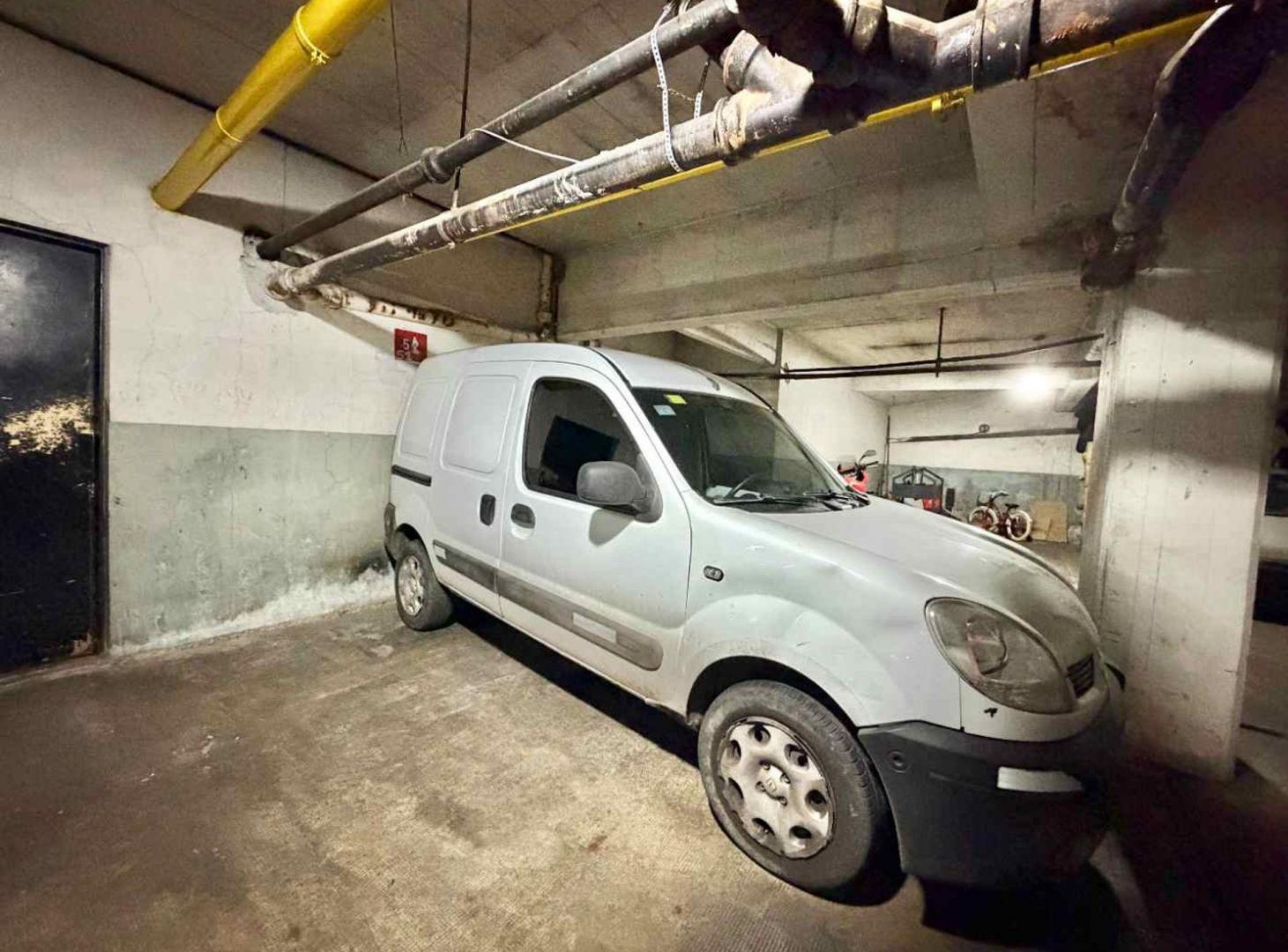 Foto de VENTA COCHERA TECHADA - EDIFICIO - RAMOS MEJÍA, imagen 2