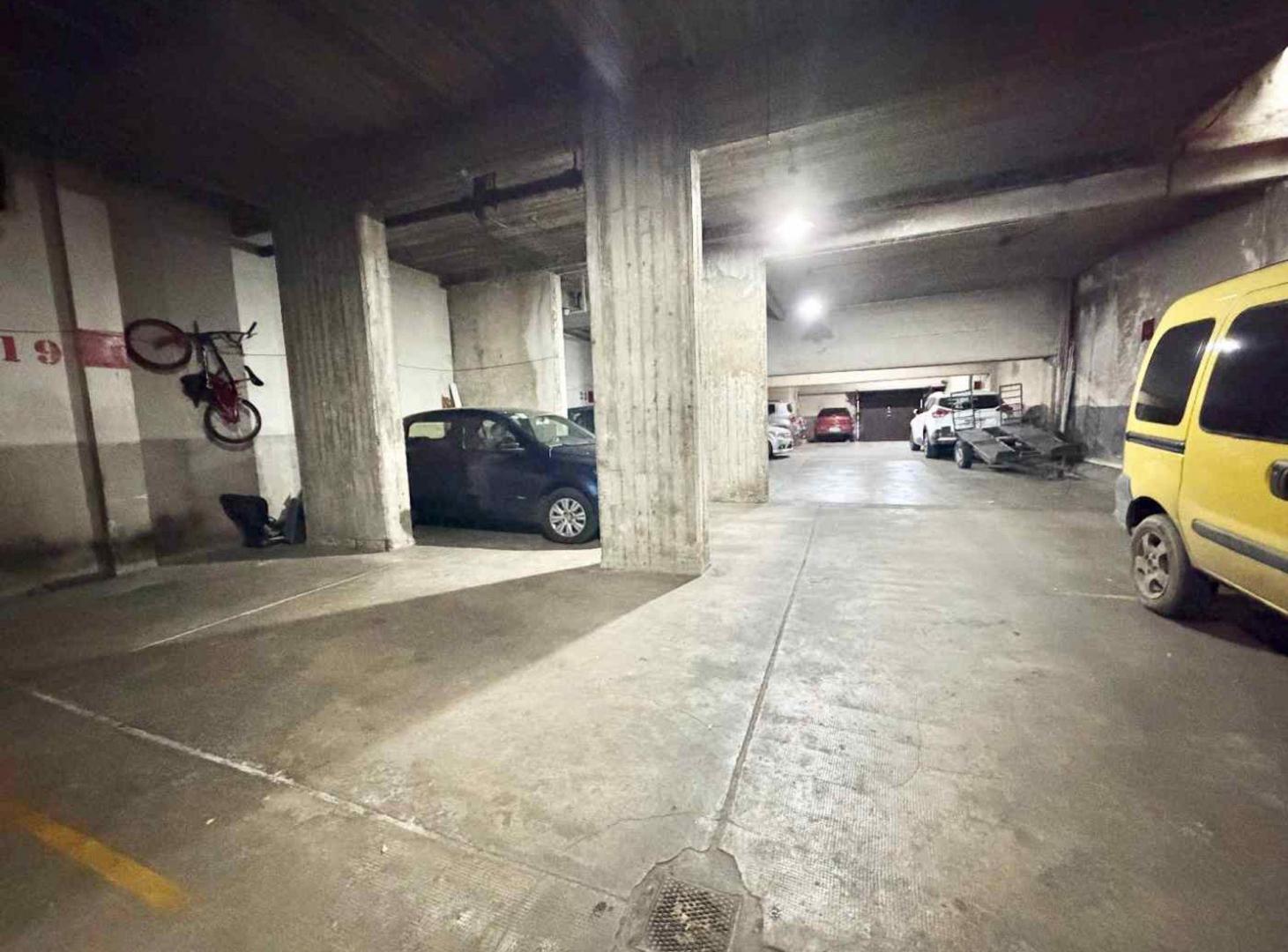 Foto de VENTA COCHERA TECHADA - EDIFICIO - RAMOS MEJIA, imagen 1