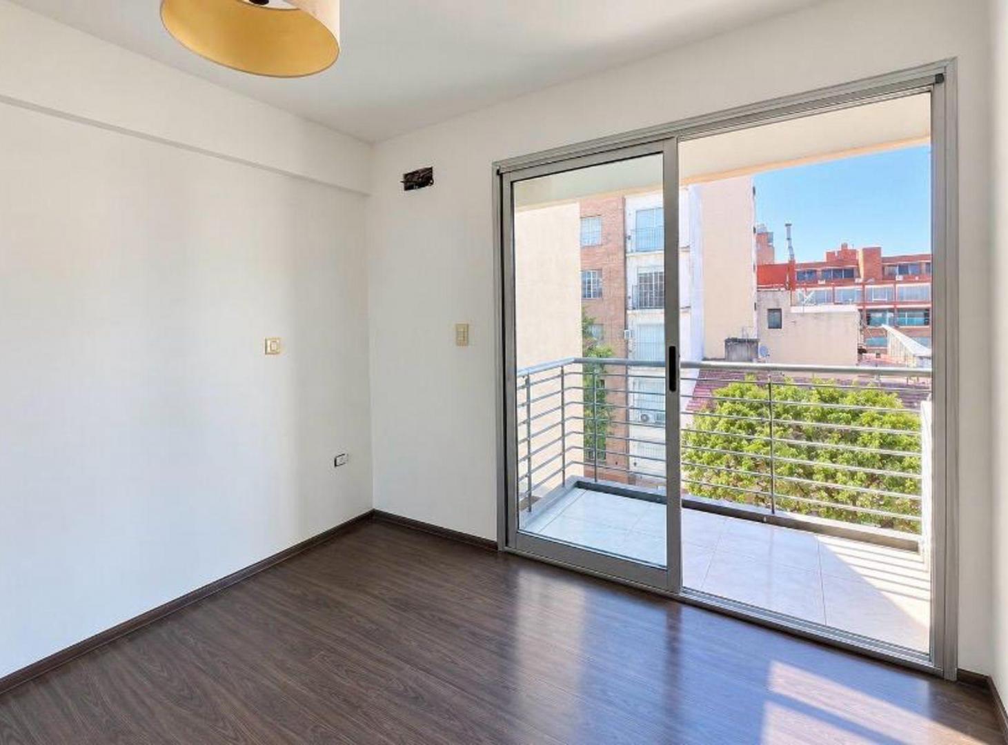 Foto de VTA DEPARTAMENTO 3 AMB 2 BALCONES, PARRILLA MORÓN, imagen 2