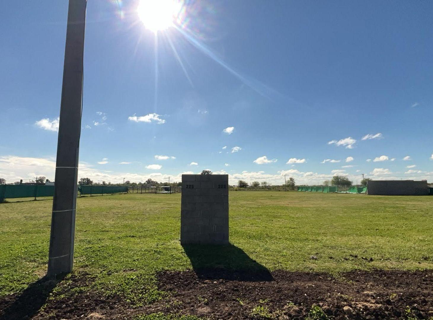 Foto de Venta Lote-Las Rosas-Mariano Acosta-455m- Cercado, imagen 1