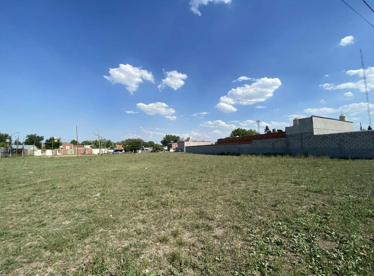 Foto de VENTA LOTE 489 M2 EN WILLIAM MORRIS - HURLINGHAM, imagen 1