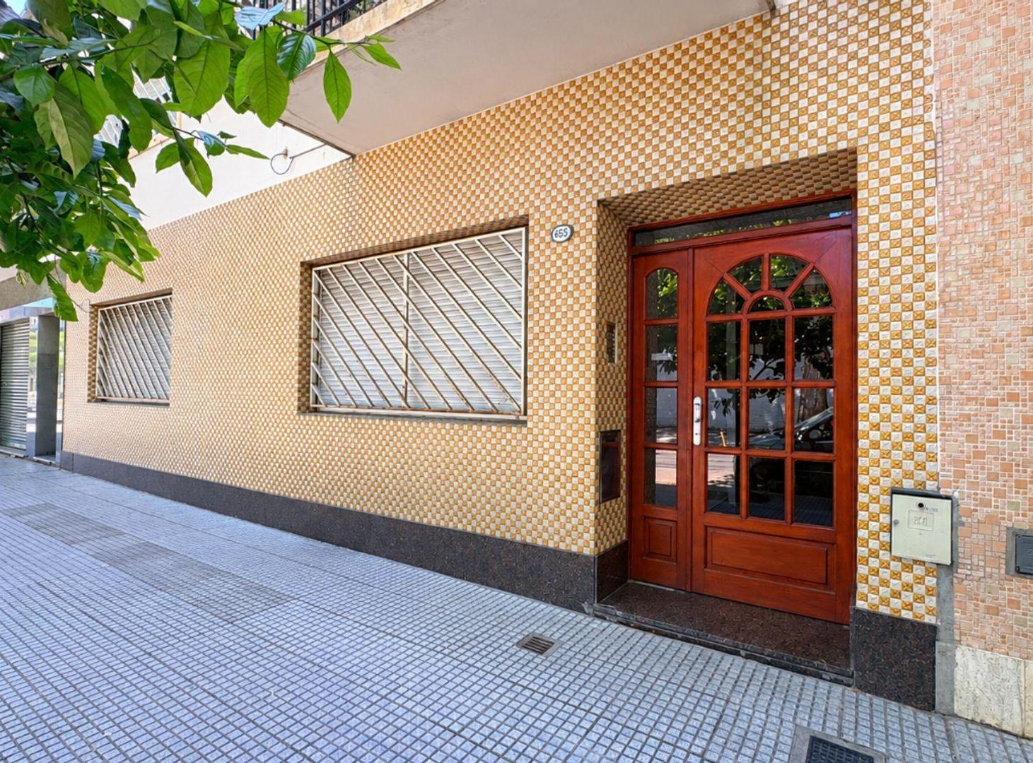 Foto de VENTA PH 3 AMB. CON PATIO Y TERRAZA COMPARTIDA, imagen 1