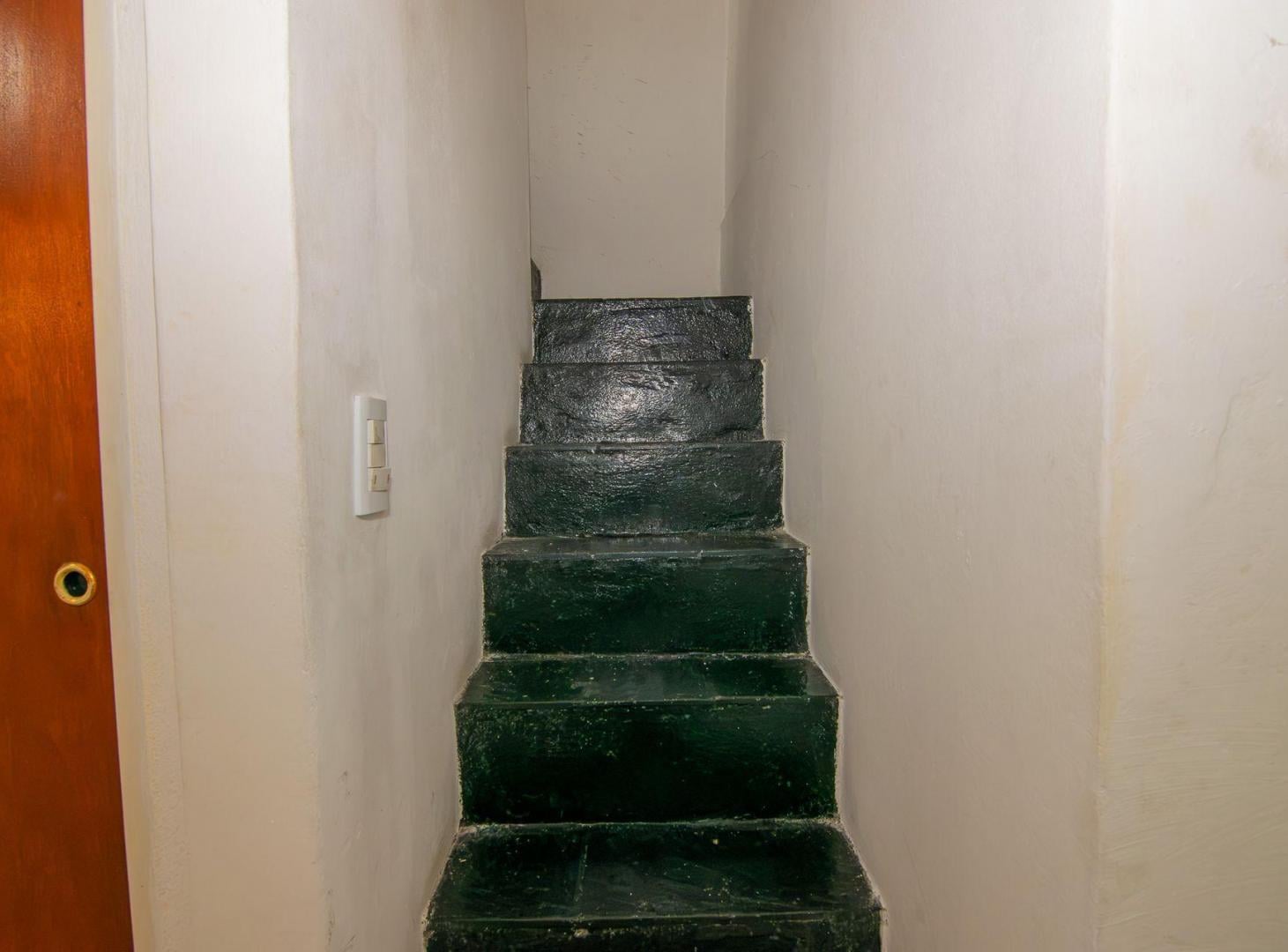 Foto de Venta Haedo PH duplex 2 amb con cochera, imagen 4