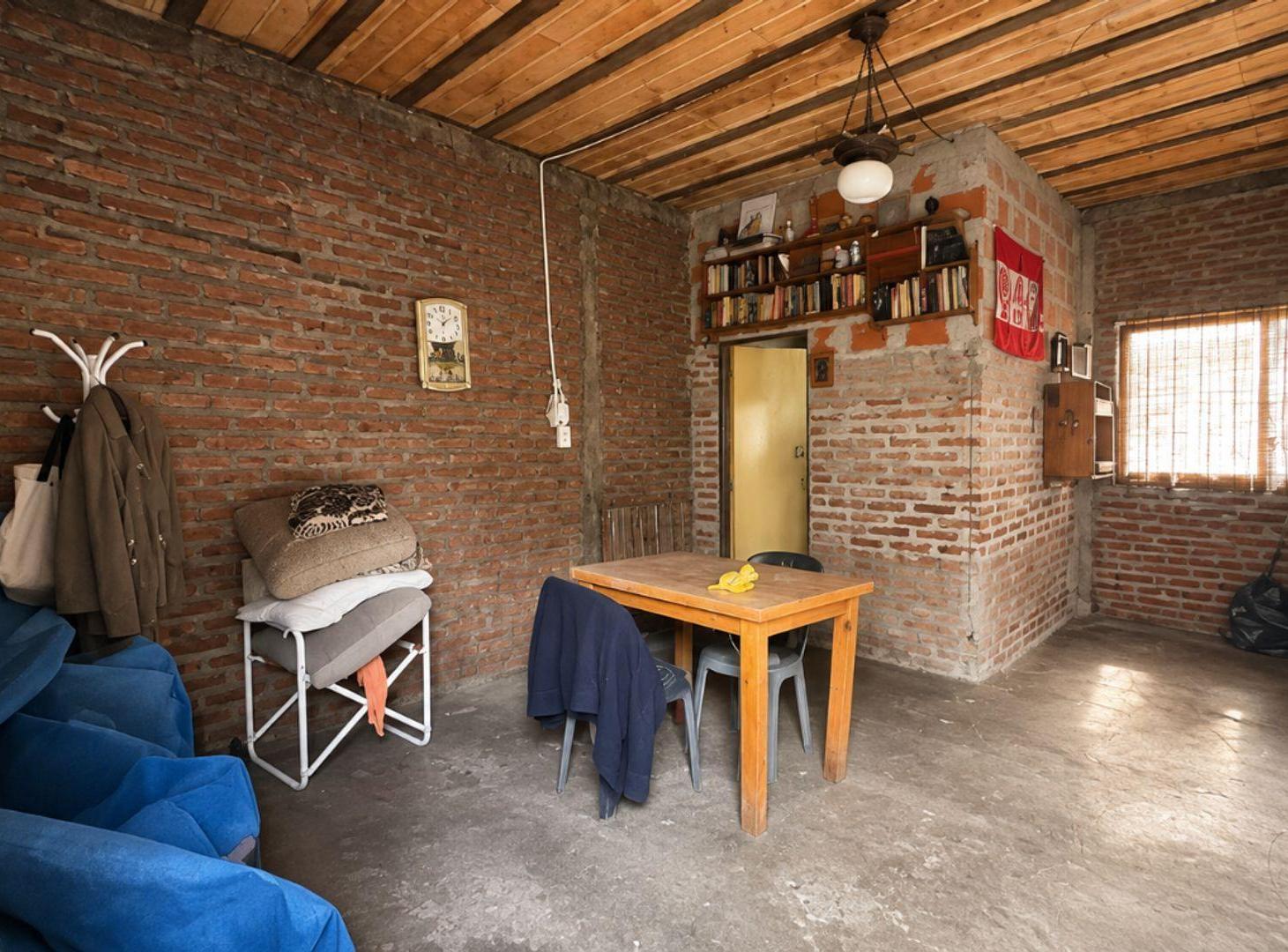 Foto de Venta Lote con construccion , Pontevedra Merlo, imagen 3
