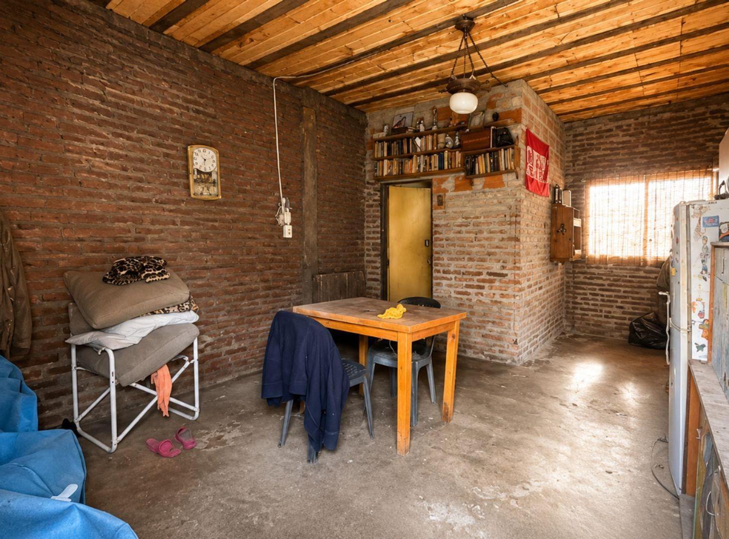 Foto de Venta casa con gran lote , Pontevedra Merlo, imagen 3