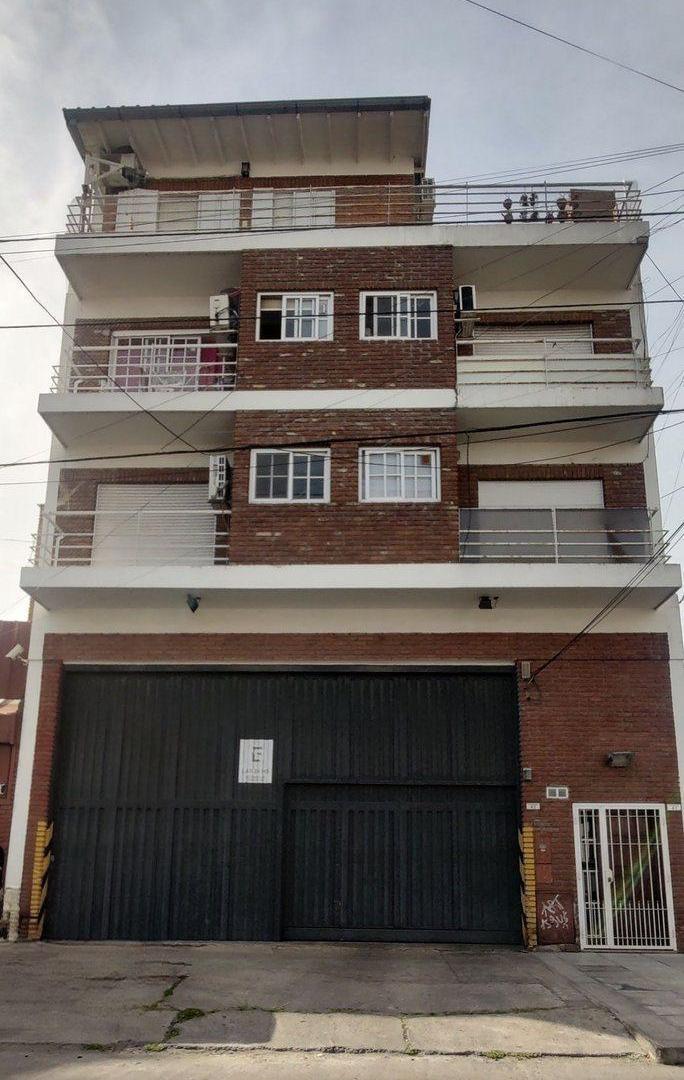 Foto de Venta 1 Espacio guardacoche cubierto. Ramos Mejía, imagen 1