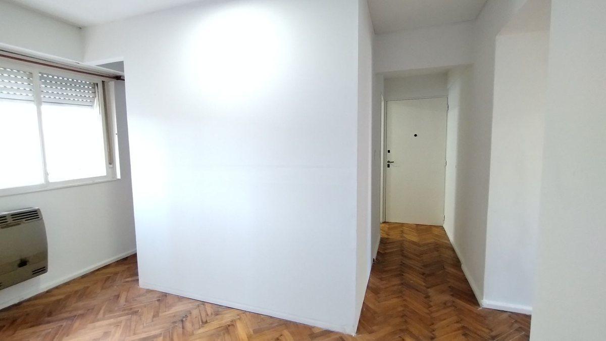 Foto de VENTA DTO 2 AMB CABALLITO BAJ. EXPENSAS SBTE A Y E, imagen 2