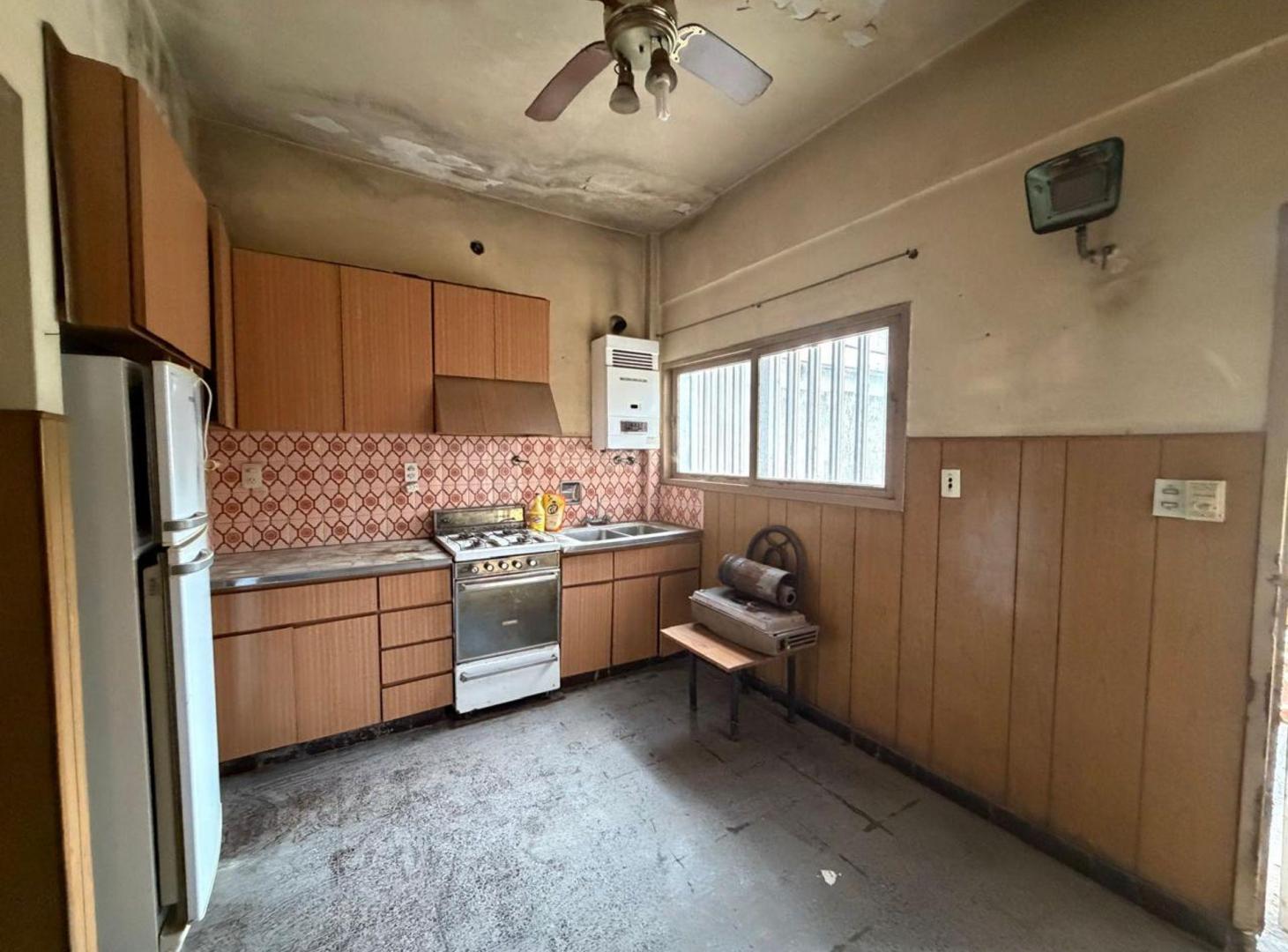 Foto de Venta de 2 PH 4 amb + 3 Amb en Villa Madero, imagen 2