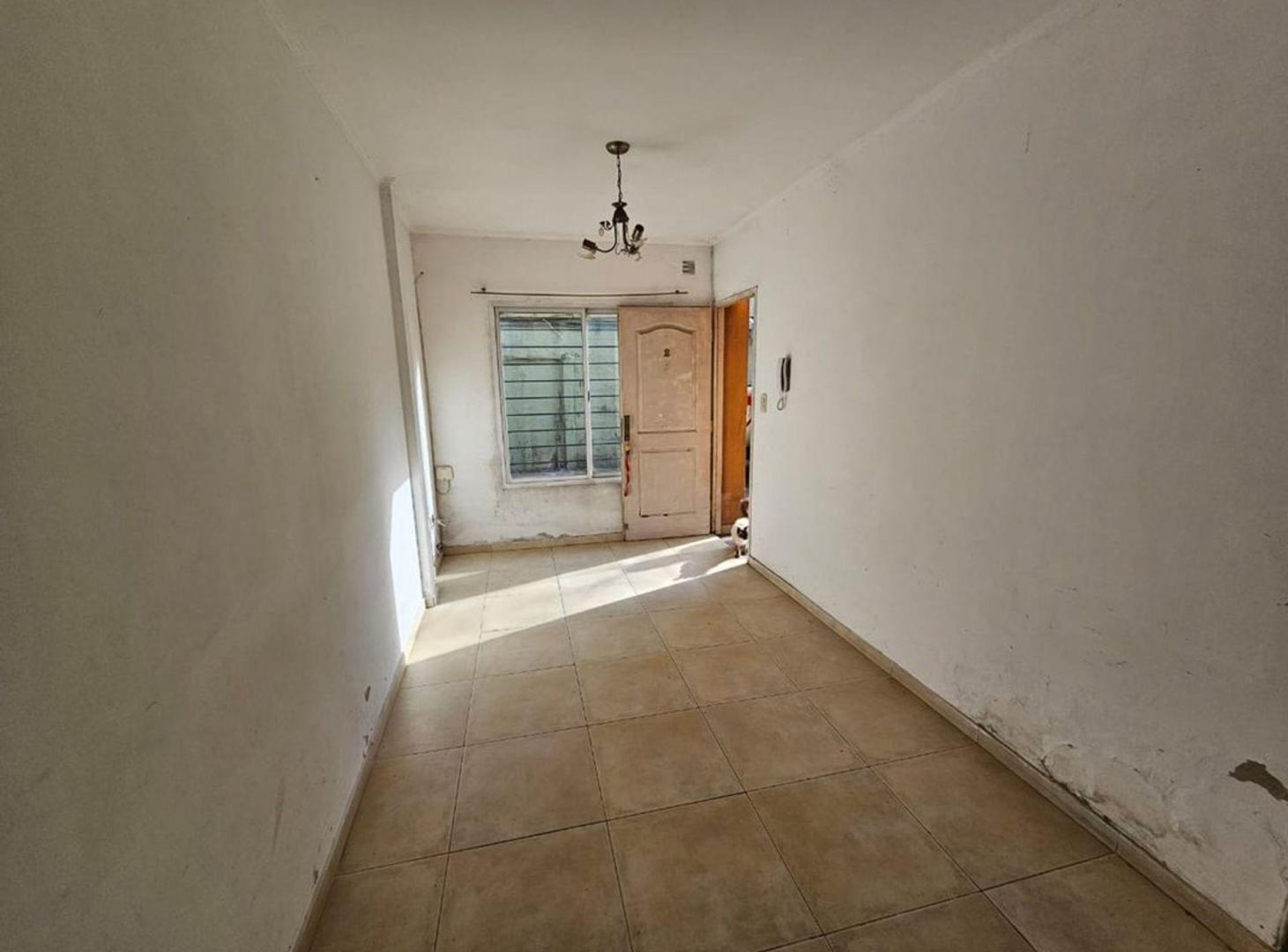 Foto de Venta PH 2 ambientes - José C Paz, imagen 2