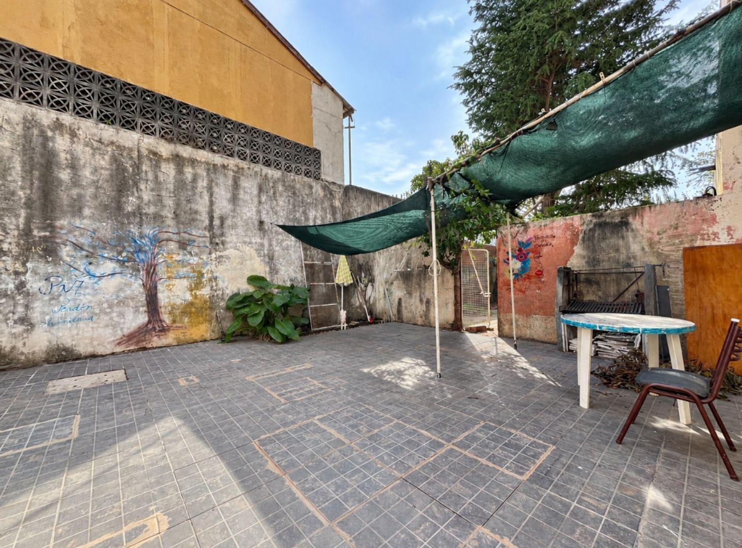 Foto de Venta casa 3 amb. Con gran fondo, Tablada, imagen 4