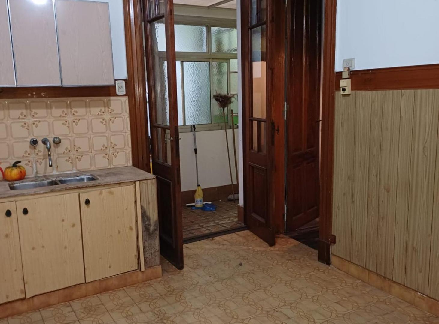 Foto de Venta Casa 4 amb Boedo Lote Propio, imagen 2