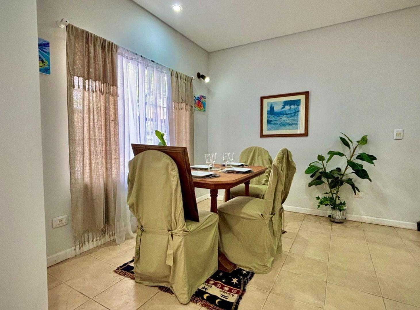 Foto de VTA PH (CASA) ITUZAINGO NORT APTO CRED 4 AMB 2COCH, imagen 4