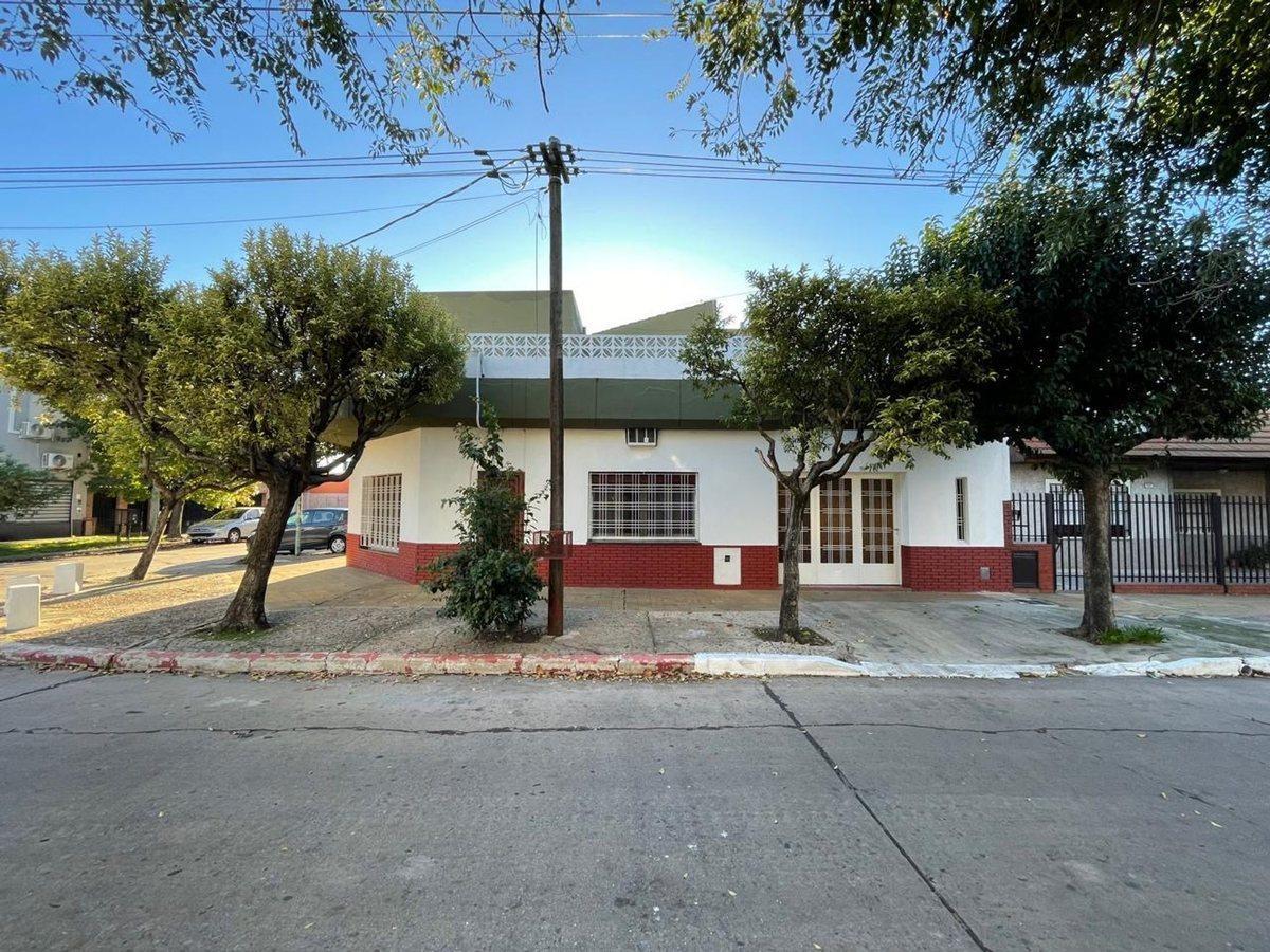 Foto de PH 3 AMB EN VENTA EL PALOMAR APTO CREDITO COCHERA, imagen 2