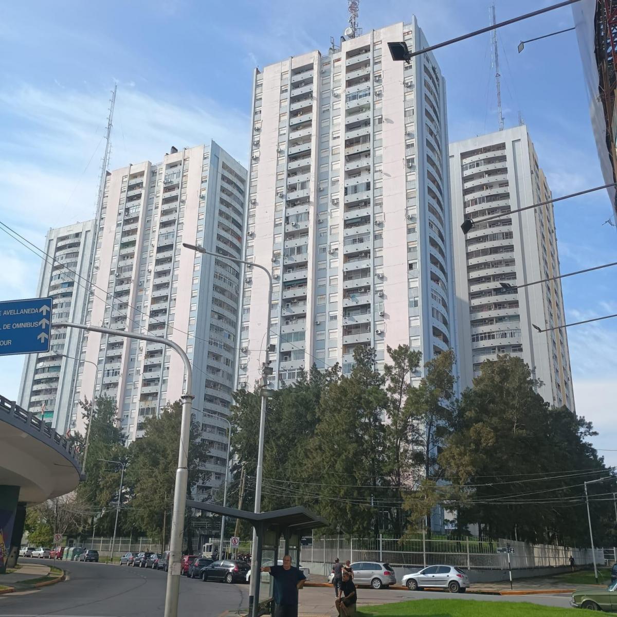 Venta - Departamento 3 Ambientes - Avellaneda 5