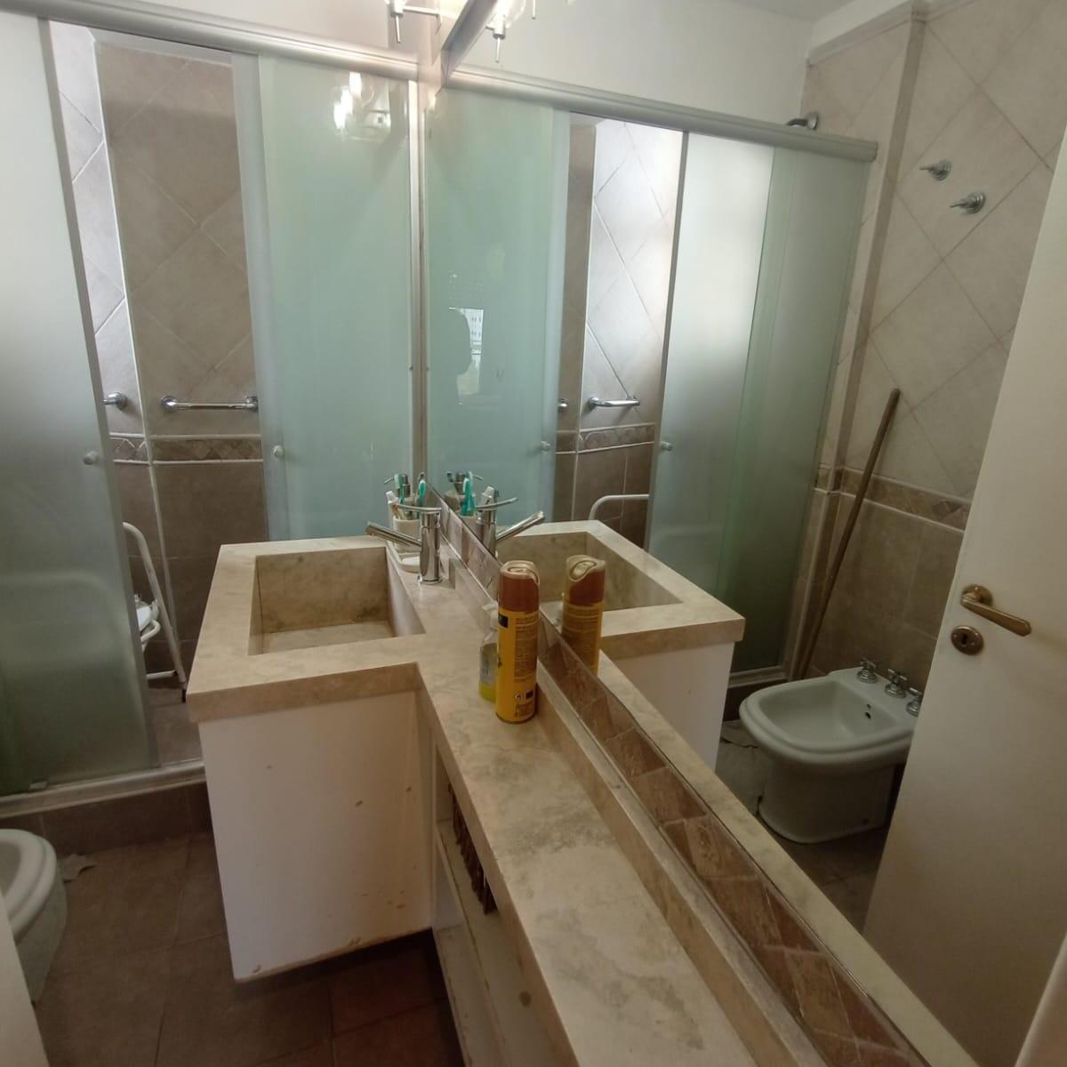 Venta Departamento 4 Ambientes - Avellaneda Centro. 5