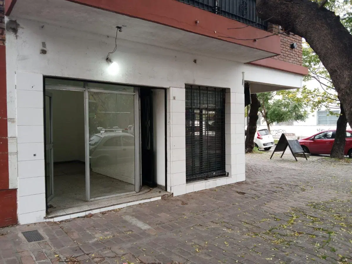 ALQUILER LOCAL COMERCIAL - WILDE CENTRO 4