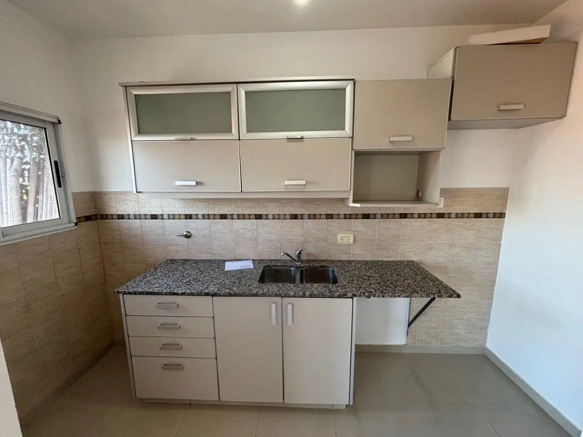 ALQUILER DEPARTAMENTO 3 AMBIENTES - WILDE - CON COCHERA - 4