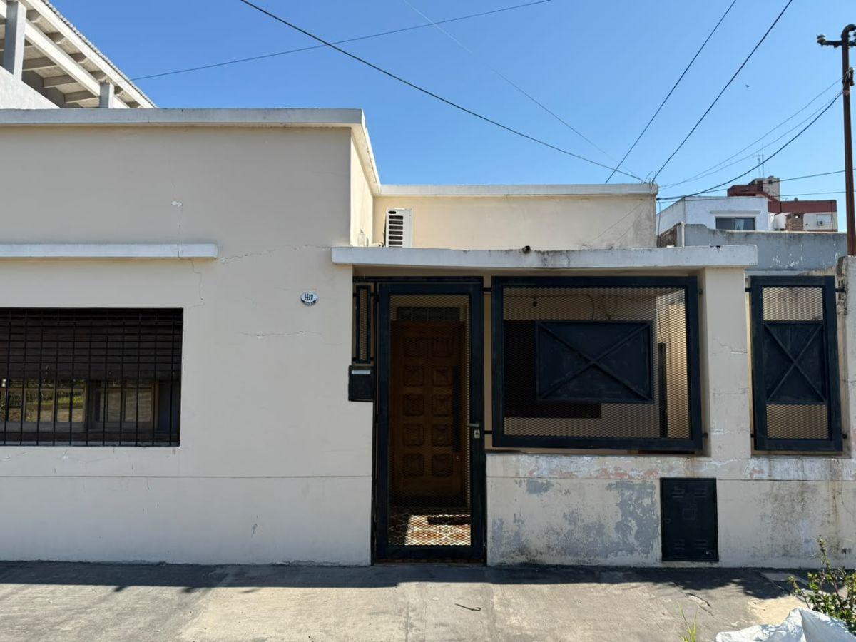 Foto de VENTA CASA 4 AMBIENTES - QUILMES, imagen 4