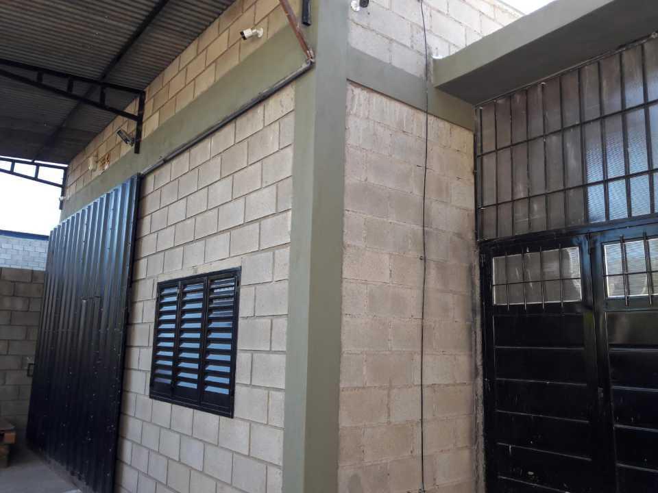 Casa Más Departamento con Galpón y Pileta Carlos Paz 2