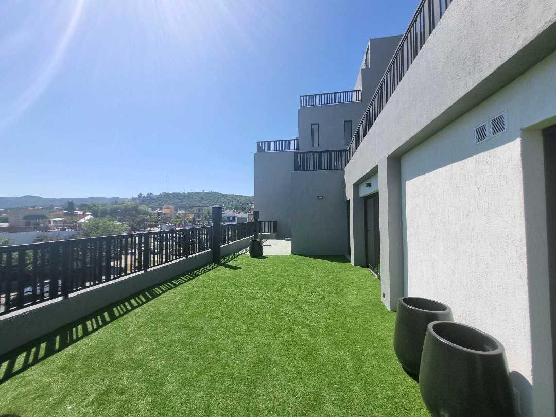 Venta Departamento 2 Dorm. Cochera Pileta Vista Carlos Paz 3