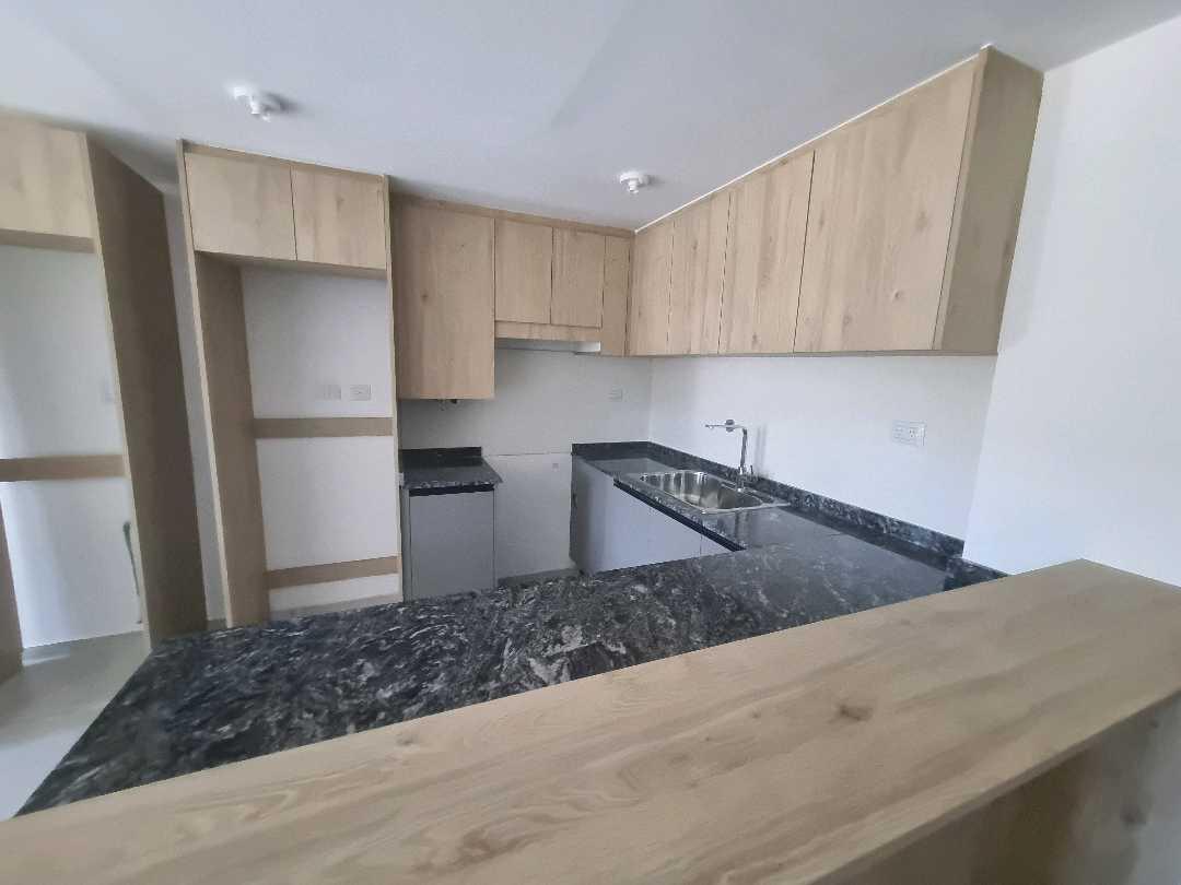 Venta Departamento 2 Dorm. Cochera Pileta Vista Carlos Paz 2