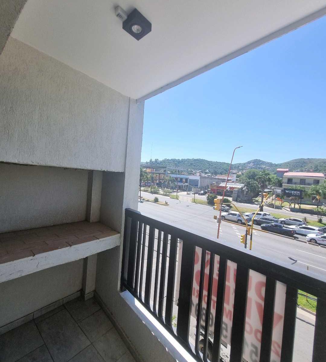 Venta Departamento 2 Dorm. Cochera Pileta Vista Carlos Paz 4
