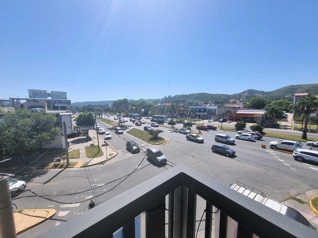Venta Departamento 2 Dorm. Cochera Pileta Vista Carlos Paz 1