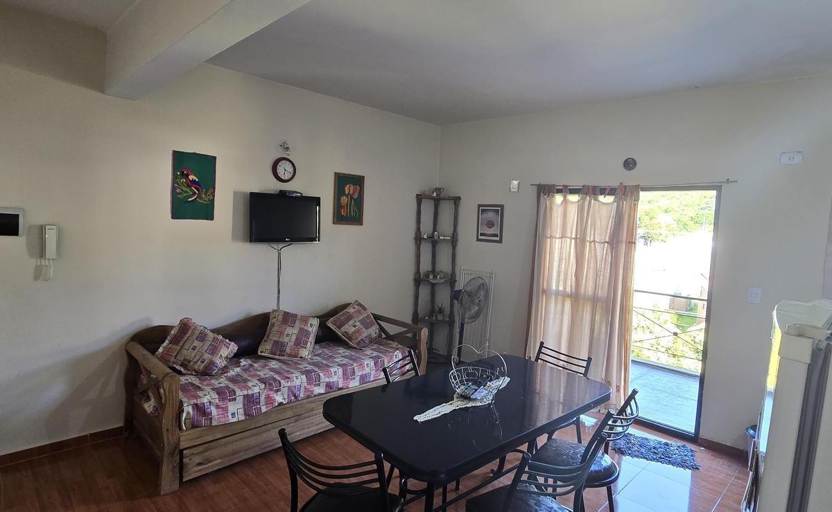 Se Vende Departamento 1 Dormitorio Pileta, Cochera y Balcon Carlos Paz 1