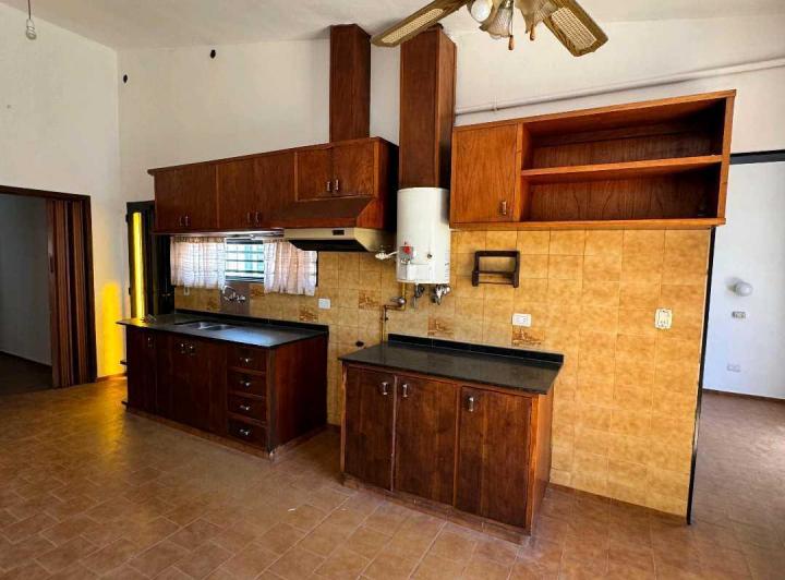 Venta casa 3 dormitorios carlos paz 3