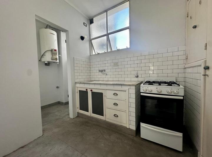 Departamento en alquiler, ubicado en 55 e/ 6 y diag79 4